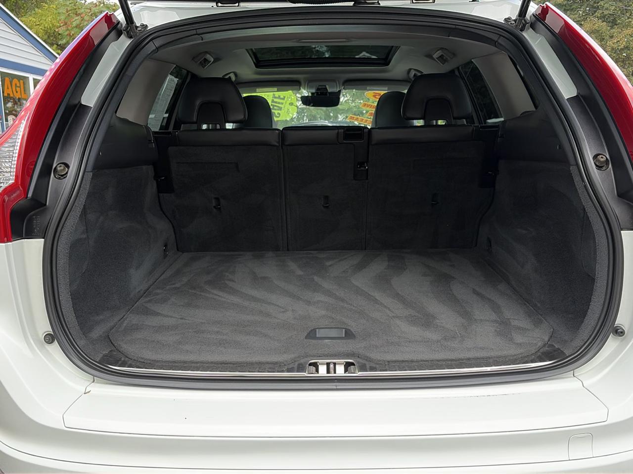 Volvo XC60 2015.5 AWD 4dr T5 2015