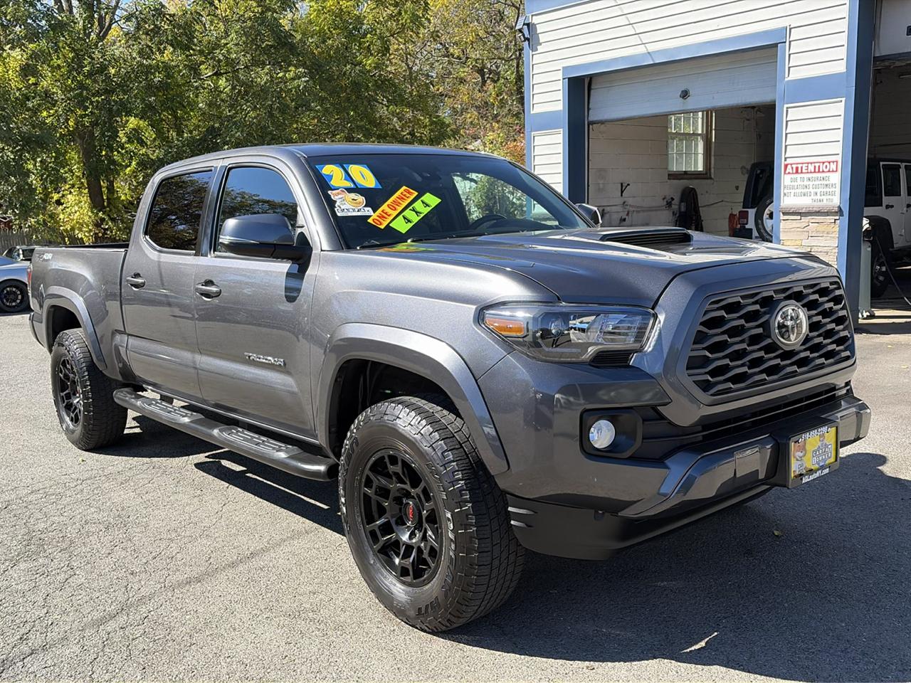 Toyota Tacoma 4WD TRD Sport Double Cab 6' Bed AT (Natl) 2020