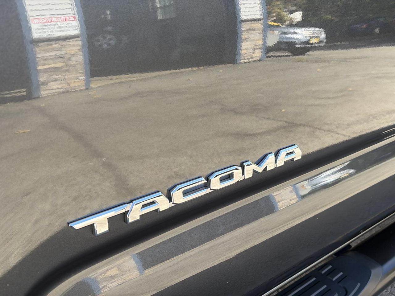 Toyota Tacoma 4WD TRD Sport Double Cab 6' Bed AT (Natl) 2020