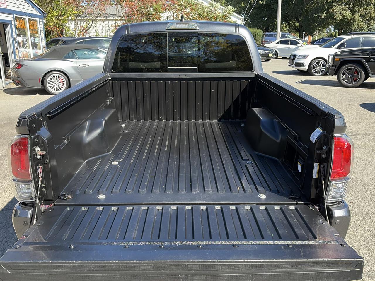 Toyota Tacoma 4WD TRD Sport Double Cab 6' Bed AT (Natl) 2020