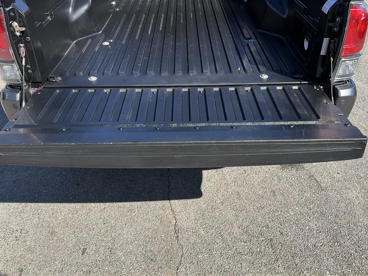Toyota Tacoma 4WD TRD Sport Double Cab 6' Bed AT (Natl) 2020