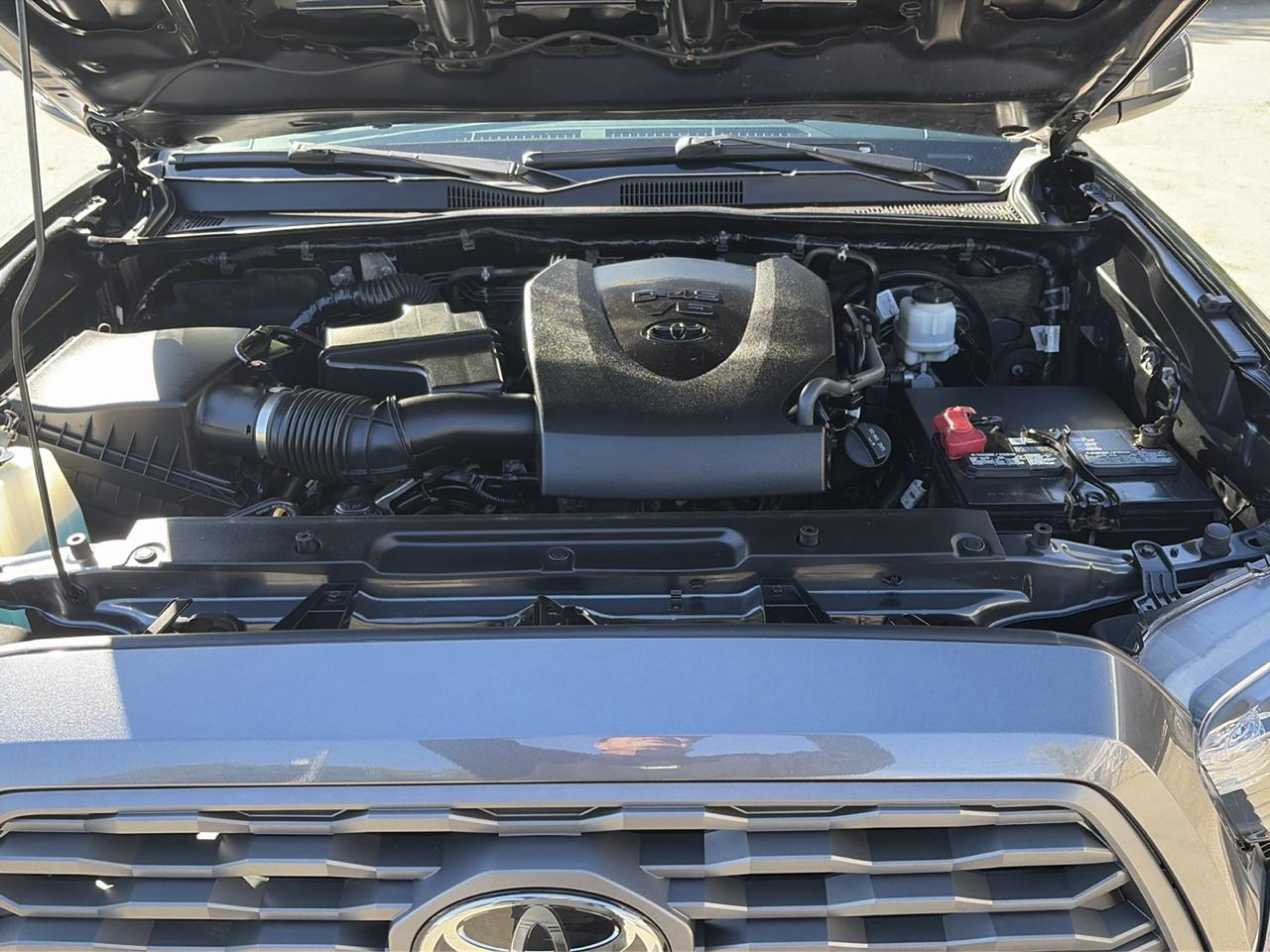 Toyota Tacoma 4WD TRD Sport Double Cab 6' Bed AT (Natl) 2020