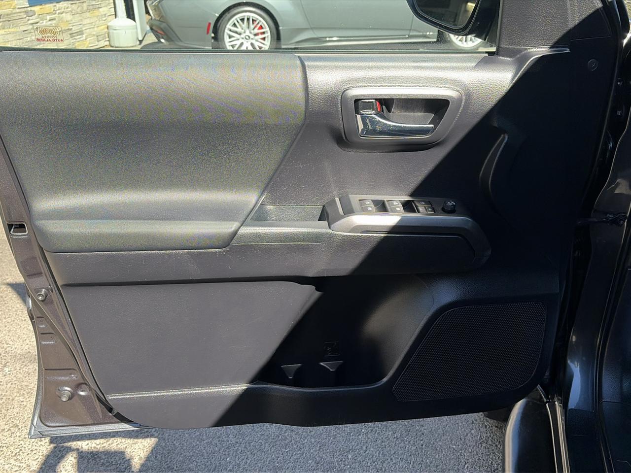 Toyota Tacoma 4WD TRD Sport Double Cab 6' Bed AT (Natl) 2020