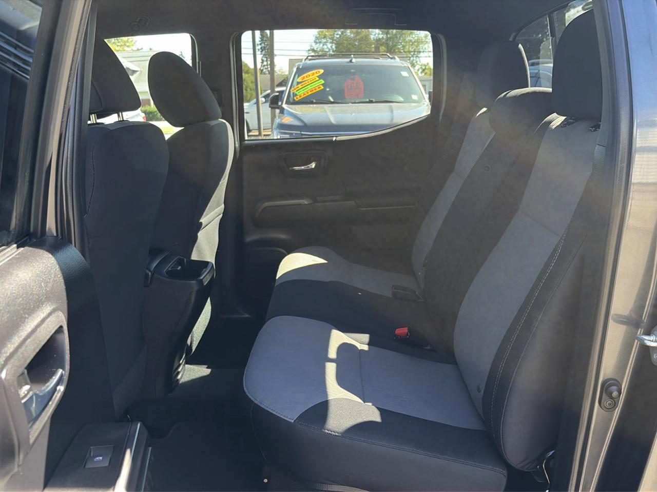 Toyota Tacoma 4WD TRD Sport Double Cab 6' Bed AT (Natl) 2020