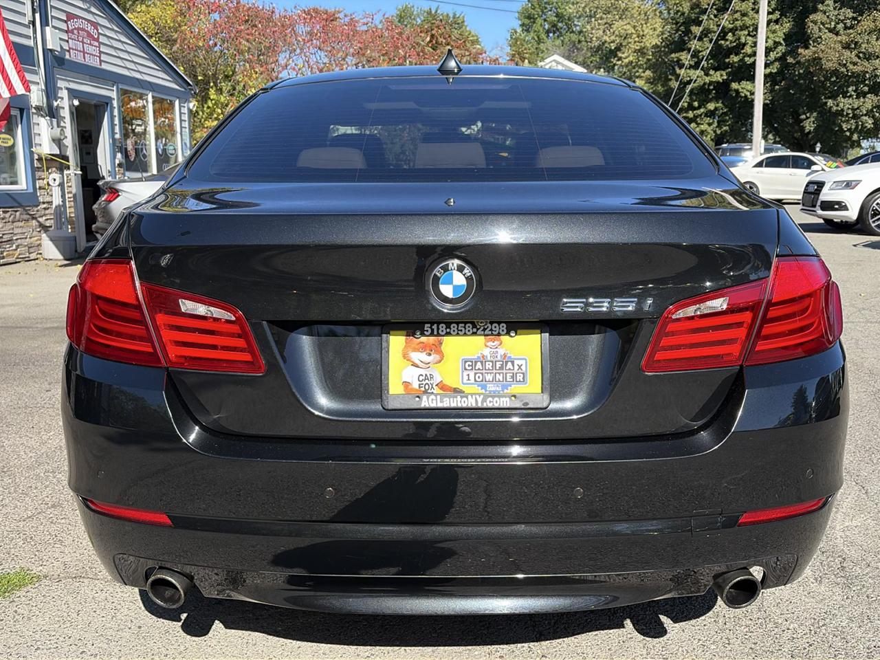 BMW 5 Series 4dr Sdn 535i xDrive AWD 2012