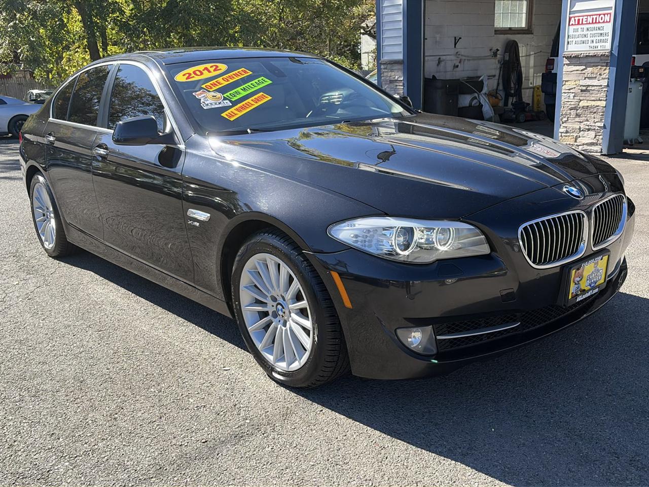 BMW 5 Series 4dr Sdn 535i xDrive AWD 2012