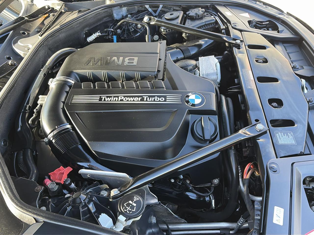 BMW 5 Series 4dr Sdn 535i xDrive AWD 2012