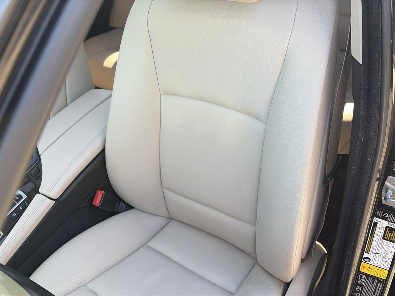 BMW 5 Series 4dr Sdn 535i xDrive AWD 2012