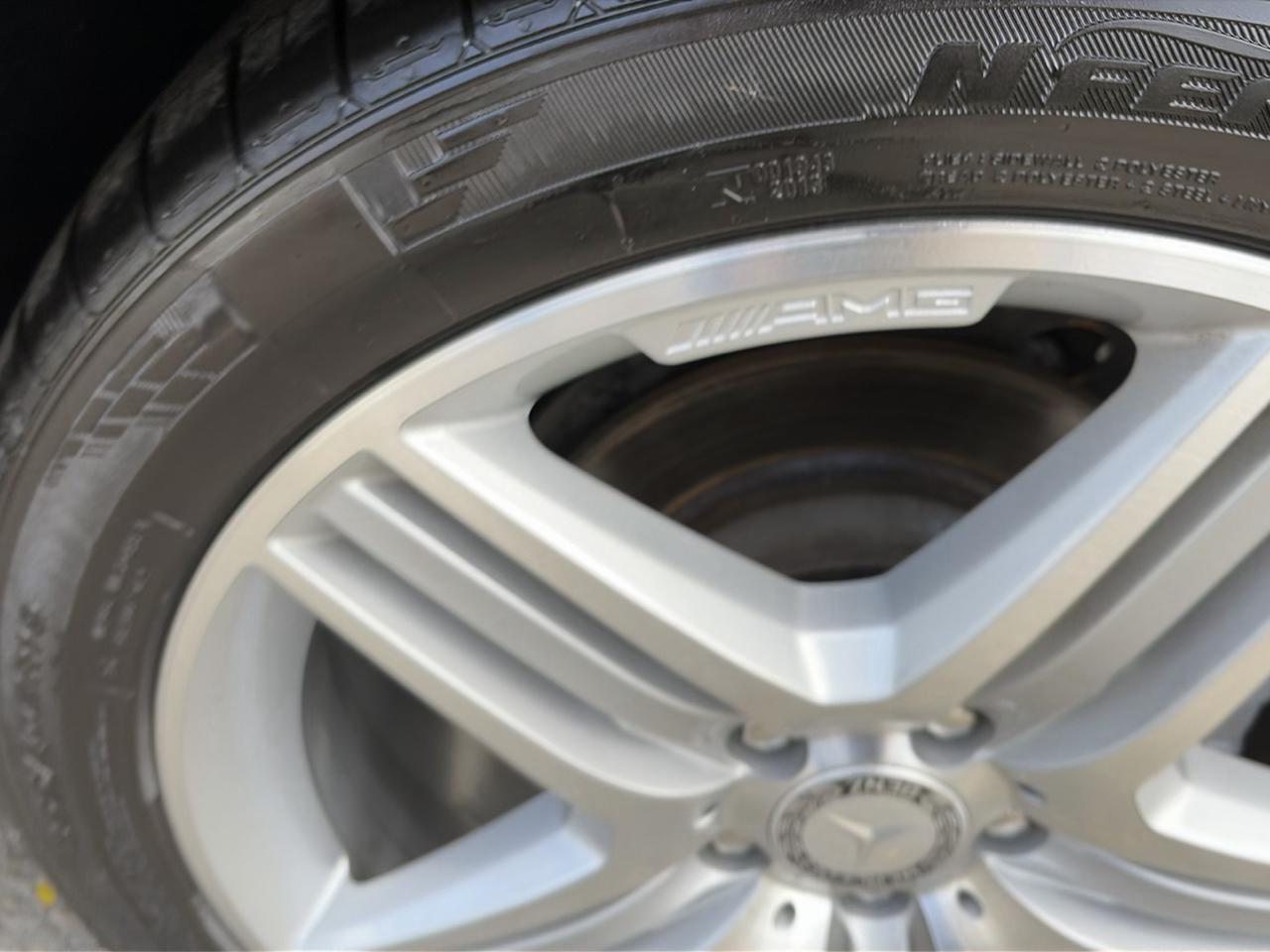 Mercedes-Benz S-Class 4dr Sdn 5.5L V8 RWD 2007