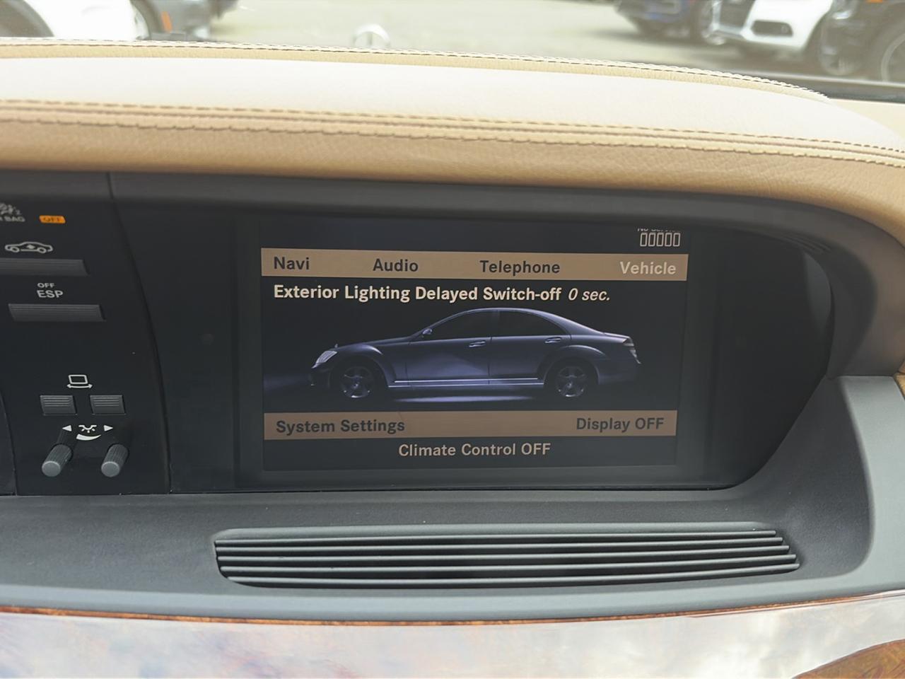 Mercedes-Benz S-Class 4dr Sdn 5.5L V8 RWD 2007