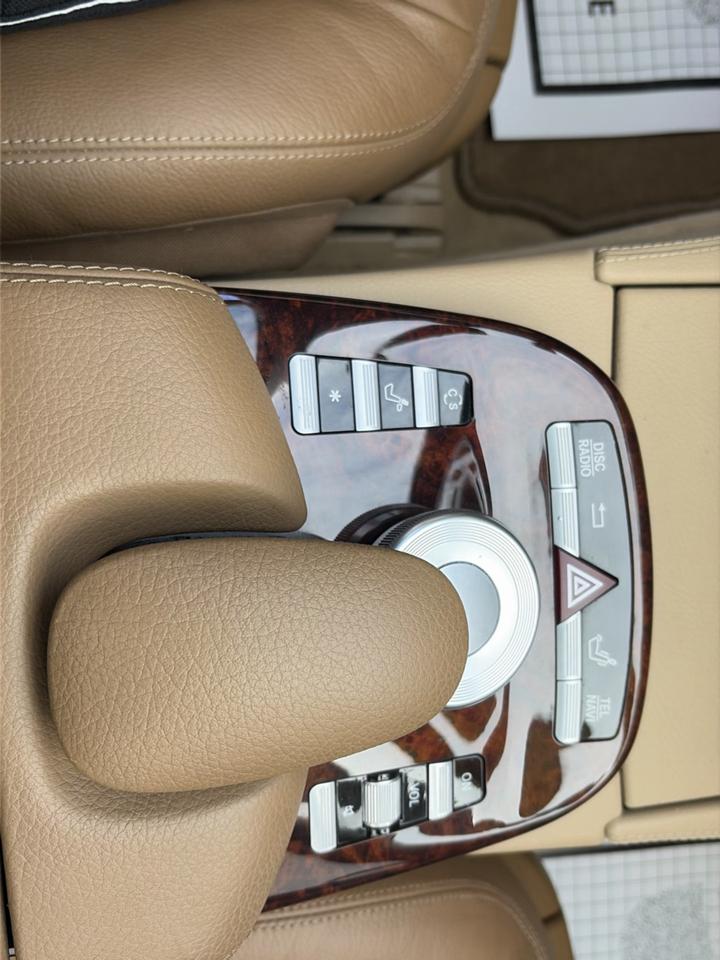 Mercedes-Benz S-Class 4dr Sdn 5.5L V8 RWD 2007
