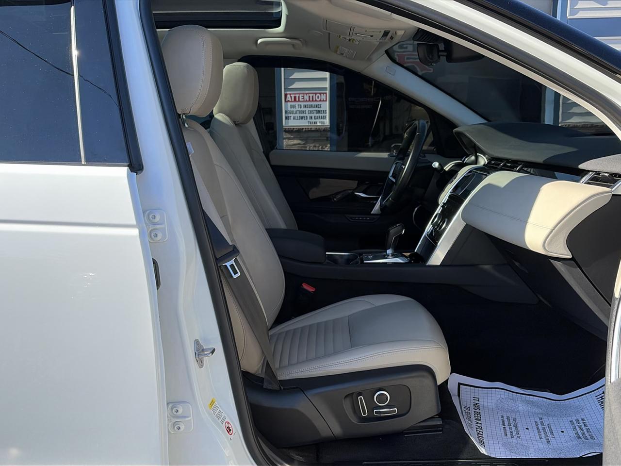 Land Rover Discovery Sport SE 4WD 2022