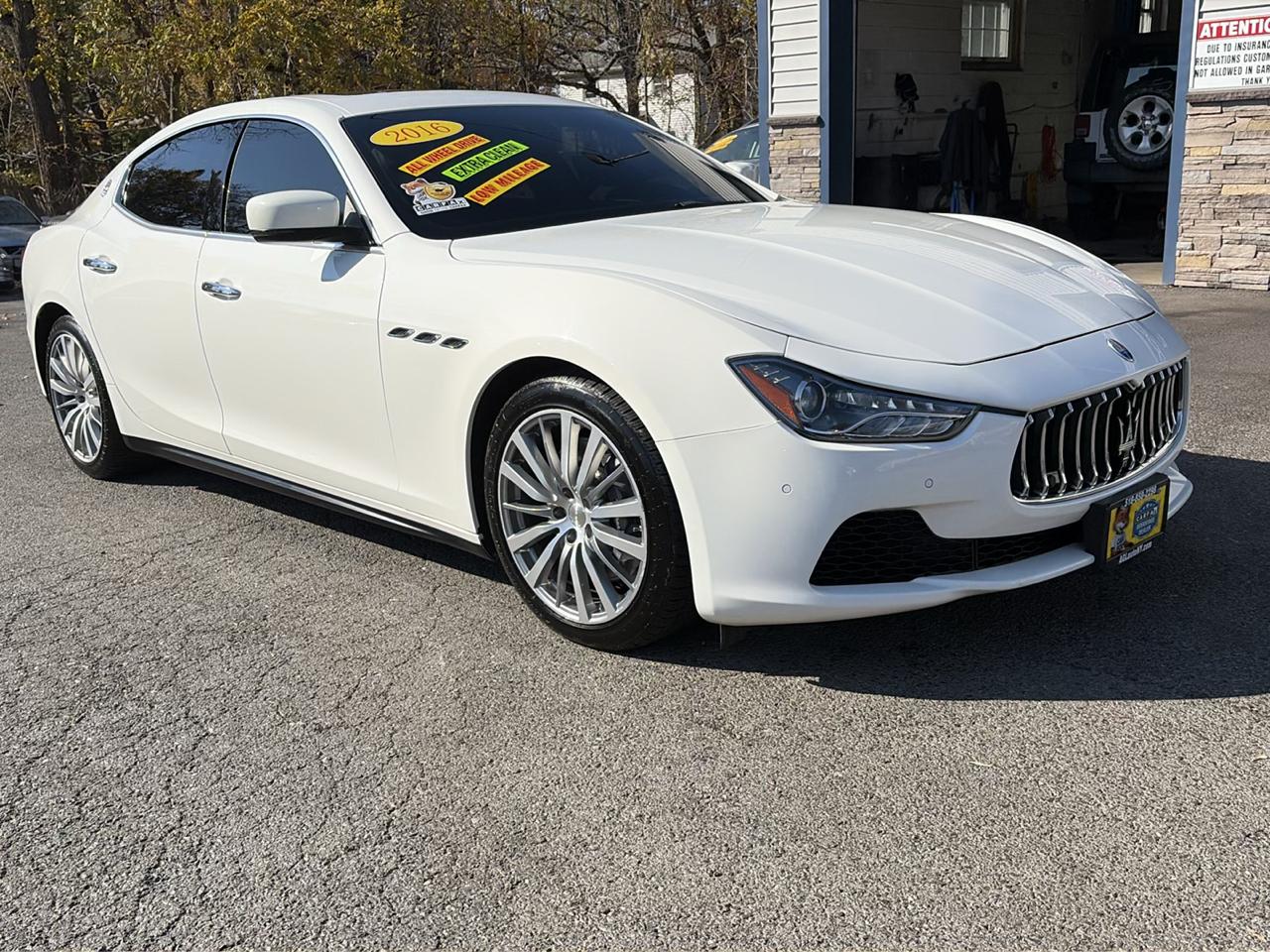 Maserati Ghibli 4dr Sdn S Q4 2016