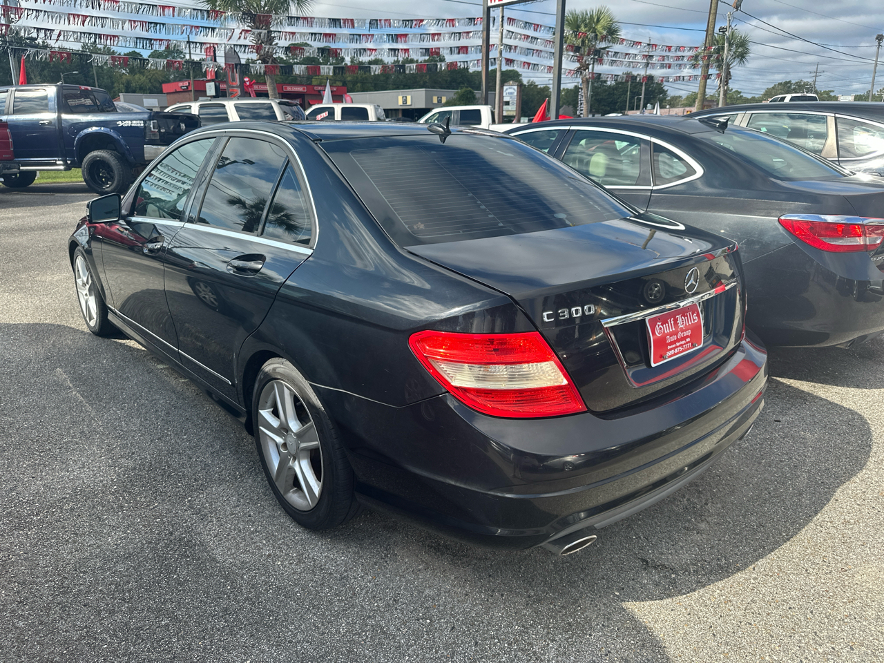 Mercedes-Benz C-Class C300 Luxury Sedan 2011 Mercedes-Benz C-Class C300 Luxury Sedan 2011