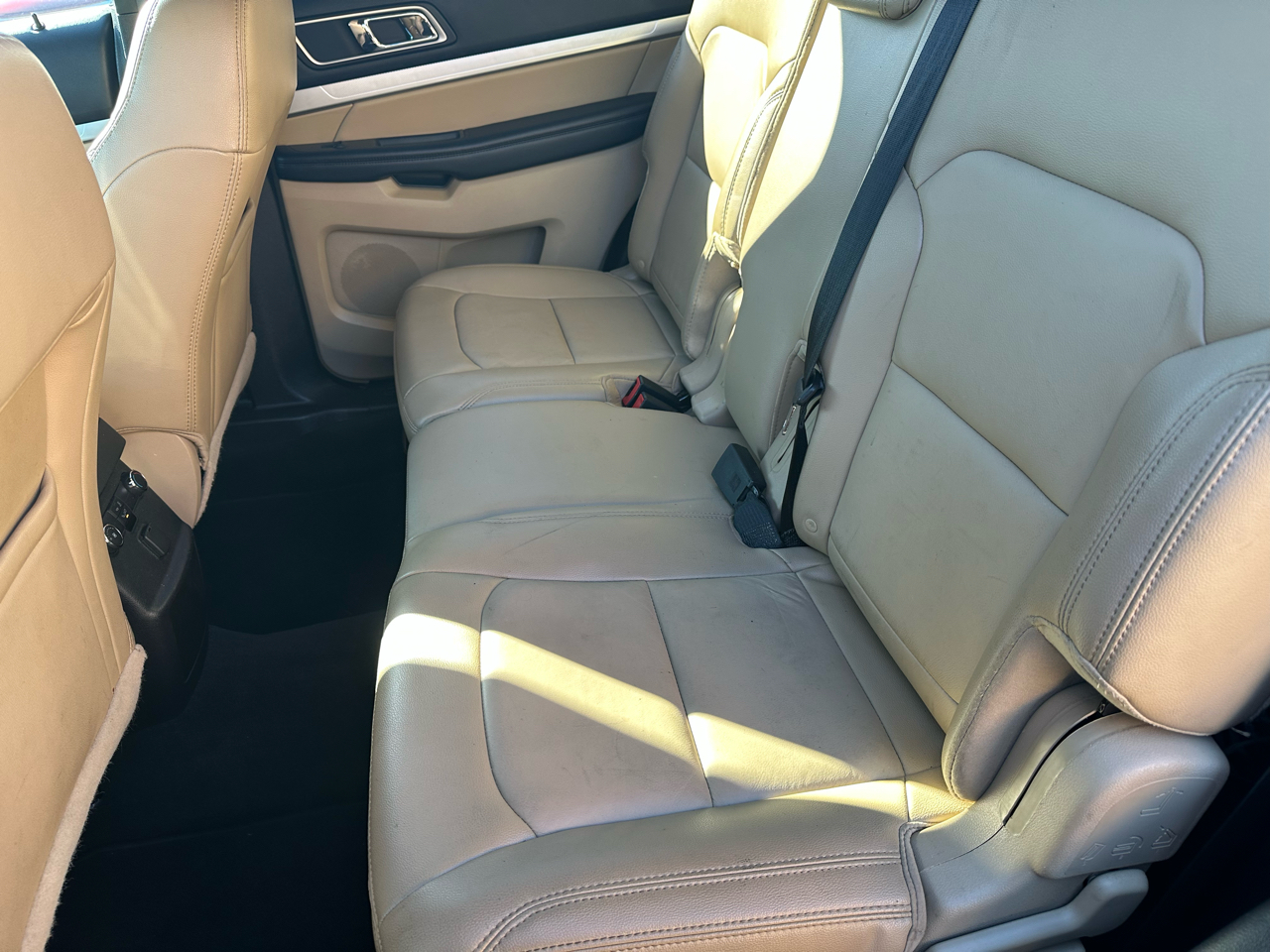 Ford Explorer XLT FWD 2016 Ford Explorer XLT FWD 2016