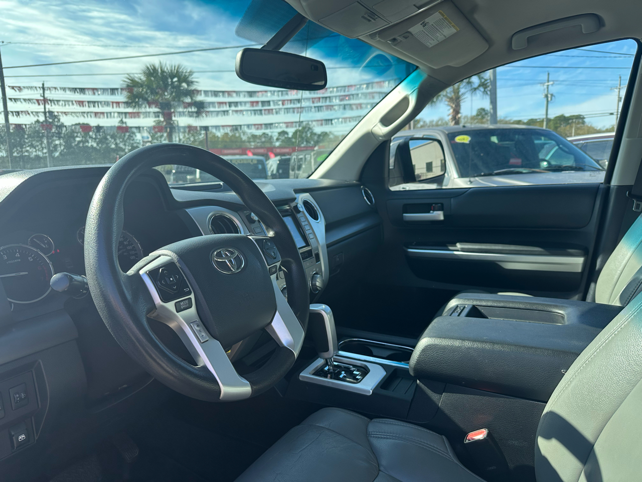 Toyota Tundra SR5 5.7L V8 FFV CrewMax 4WD 2014