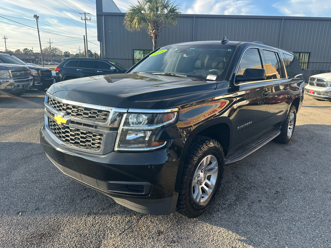Chevrolet Suburban LT 4WD 2018