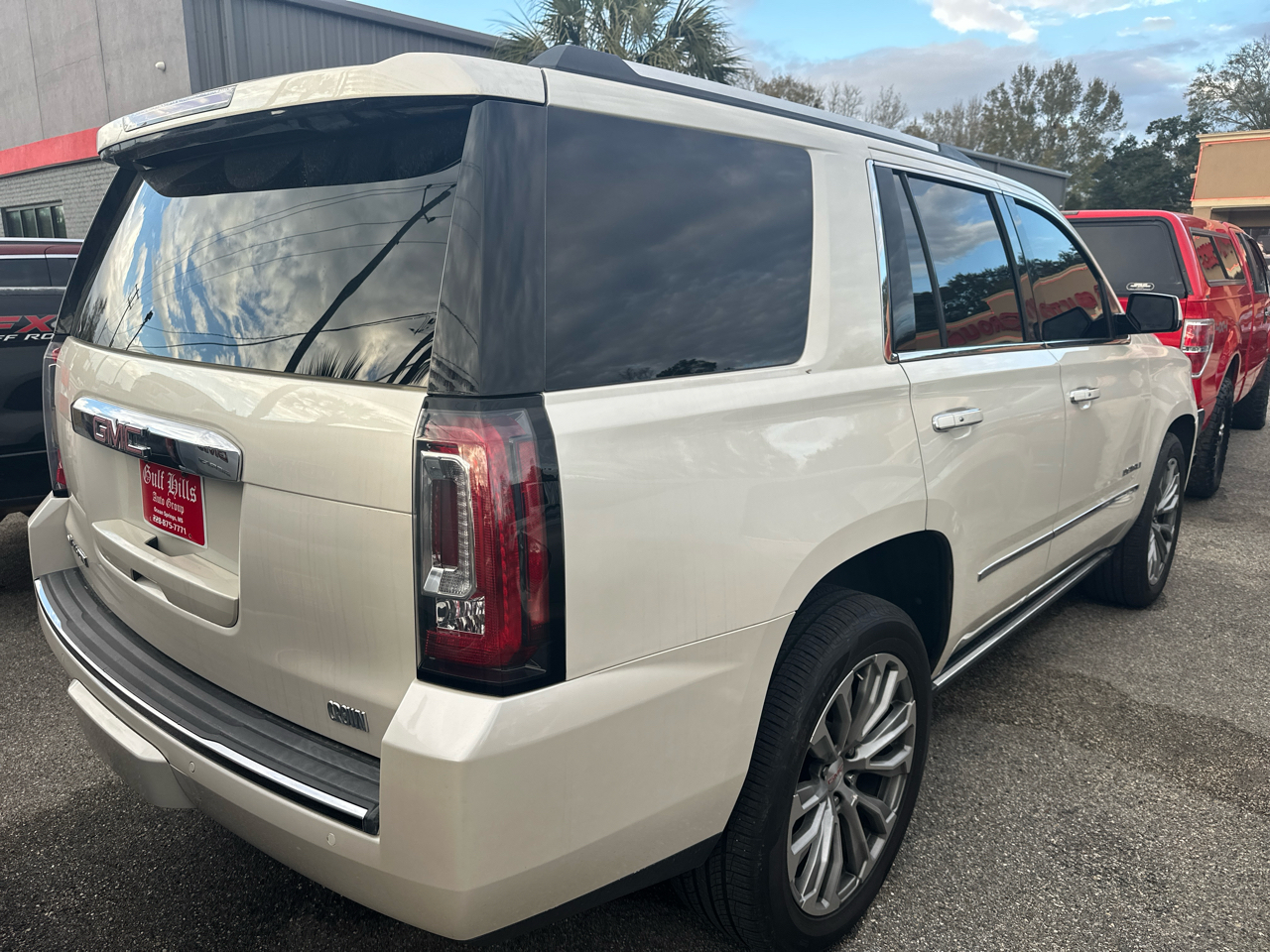 GMC Yukon Denali 2WD 2015