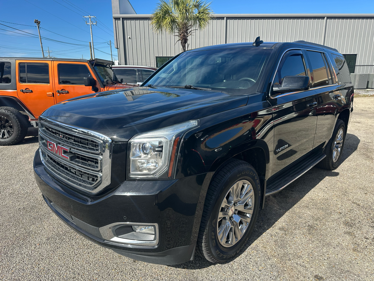 GMC Yukon SLE 2WD 2017