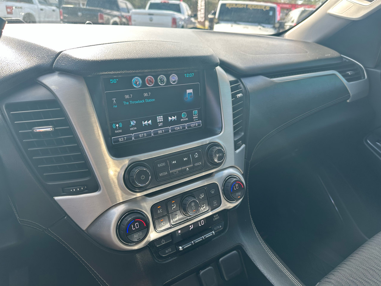 GMC Yukon SLE 2WD 2017