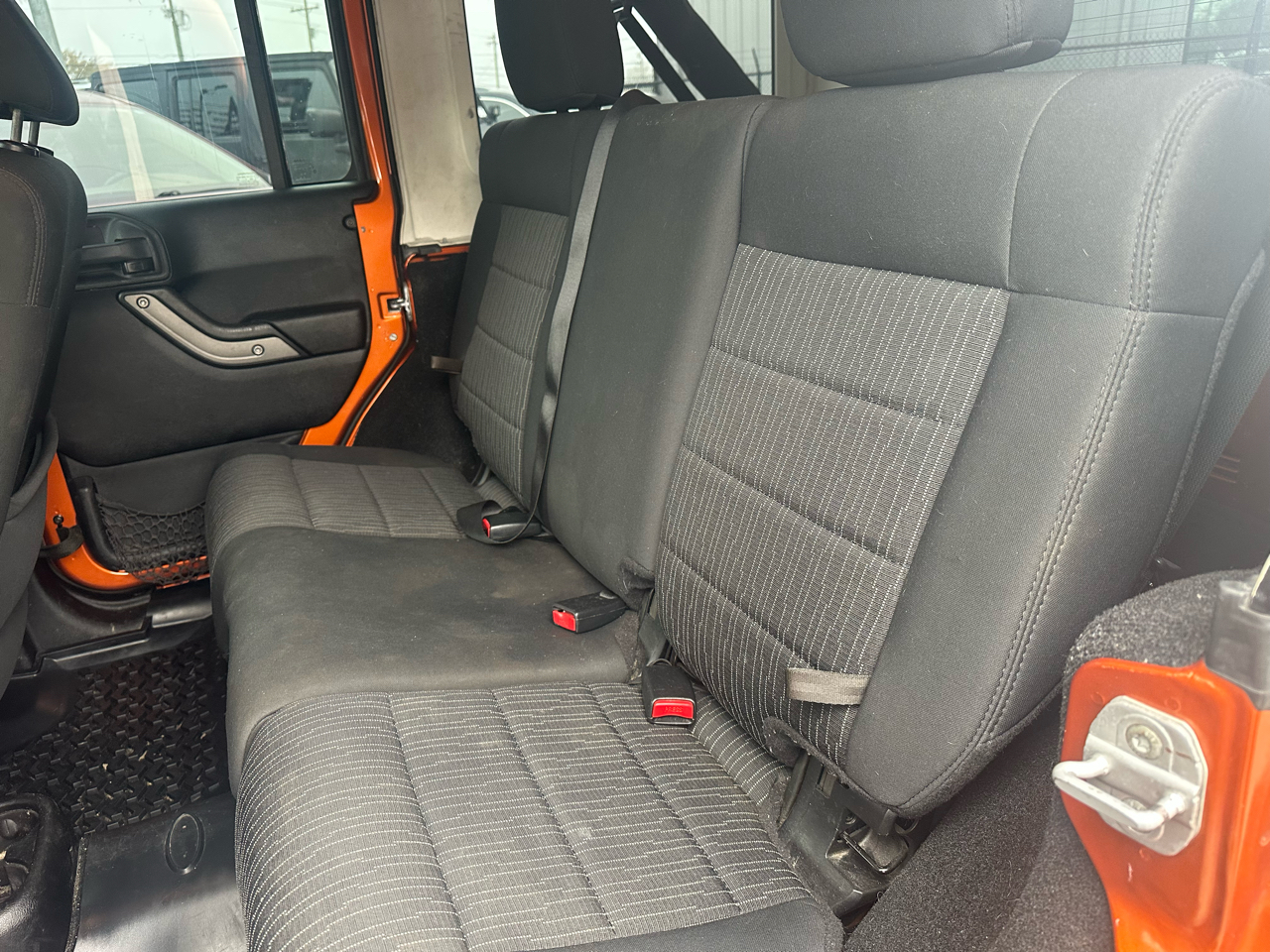 Jeep Wrangler Unlimited Sport 4WD 2011