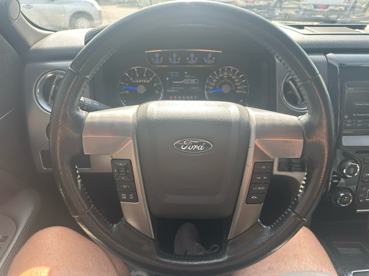 Ford F-150 Platinum SuperCrew 6.5-ft. Bed 4WD 2014