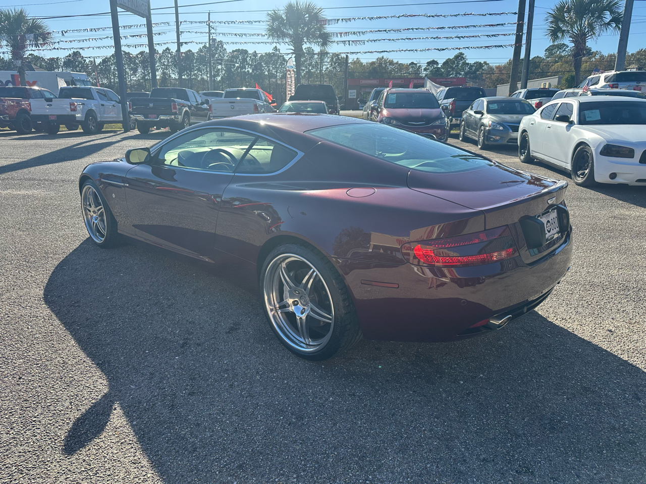 Aston Martin DB9 Coupe 2005