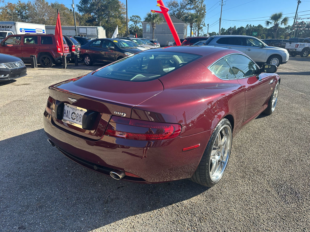 Aston Martin DB9 Coupe 2005