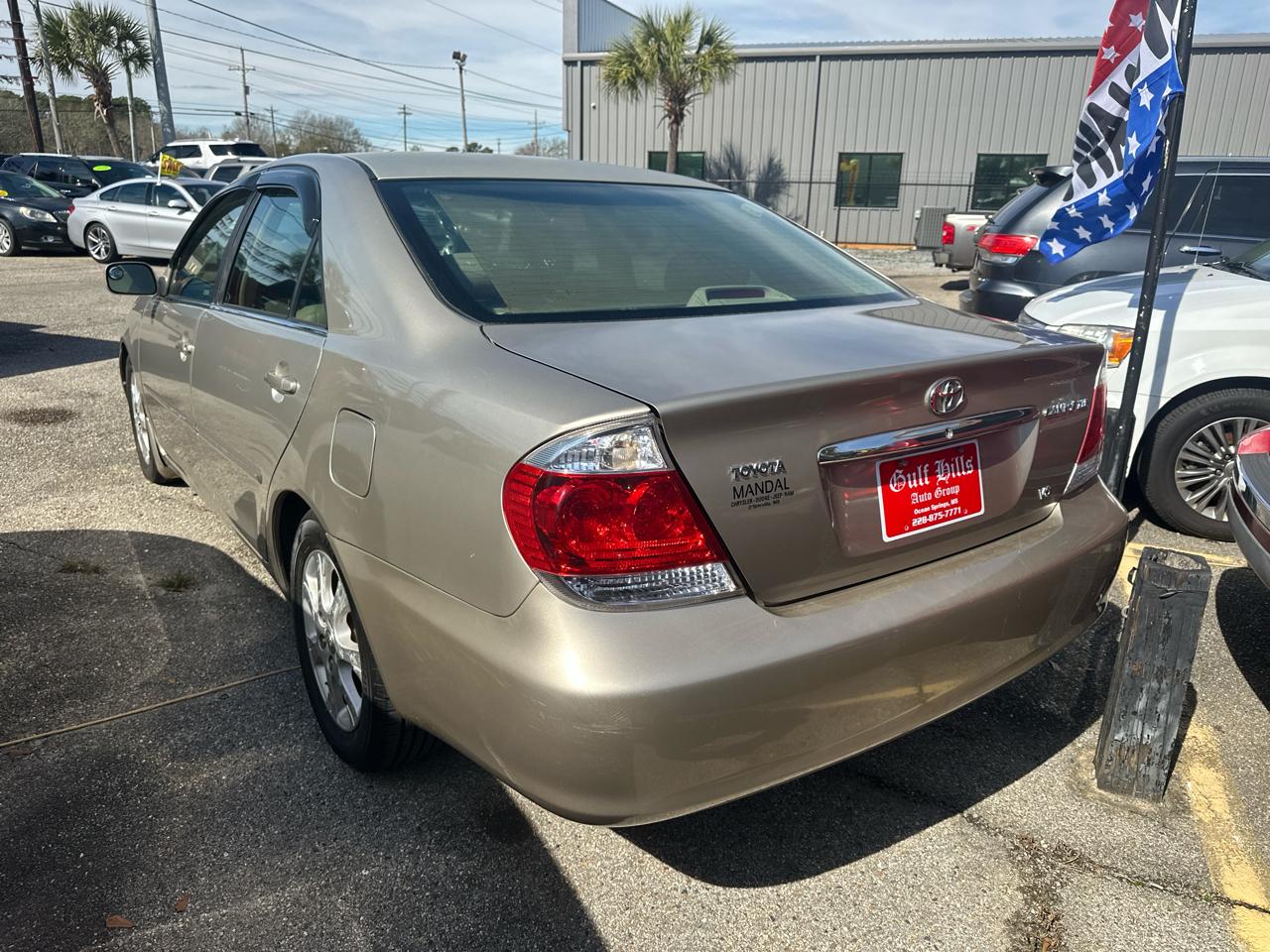Toyota Camry LE V6 2005