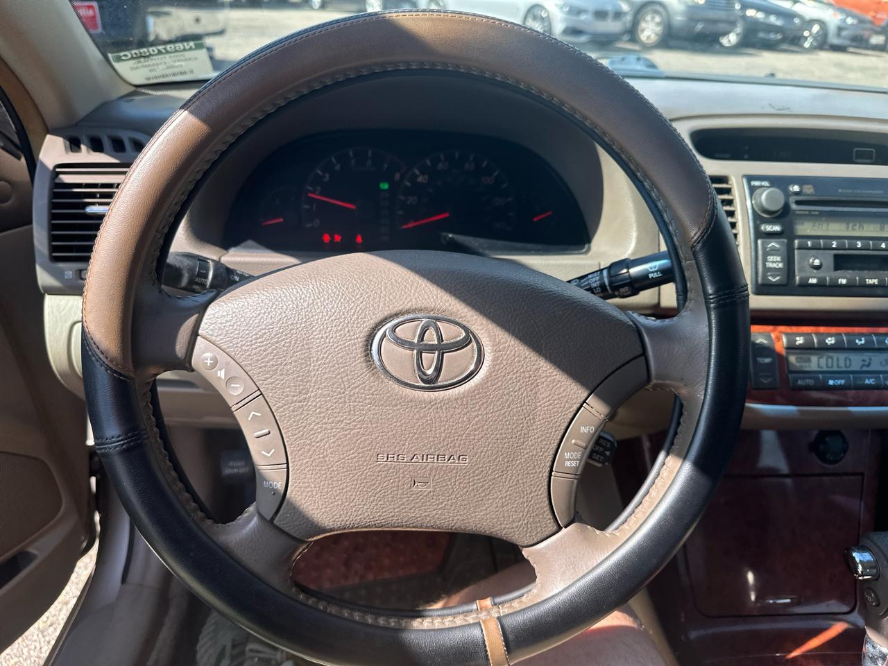 Toyota Camry LE V6 2005