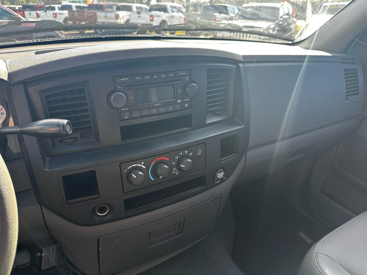 Dodge Ram 1500 SLT Quad Cab 2WD 2007