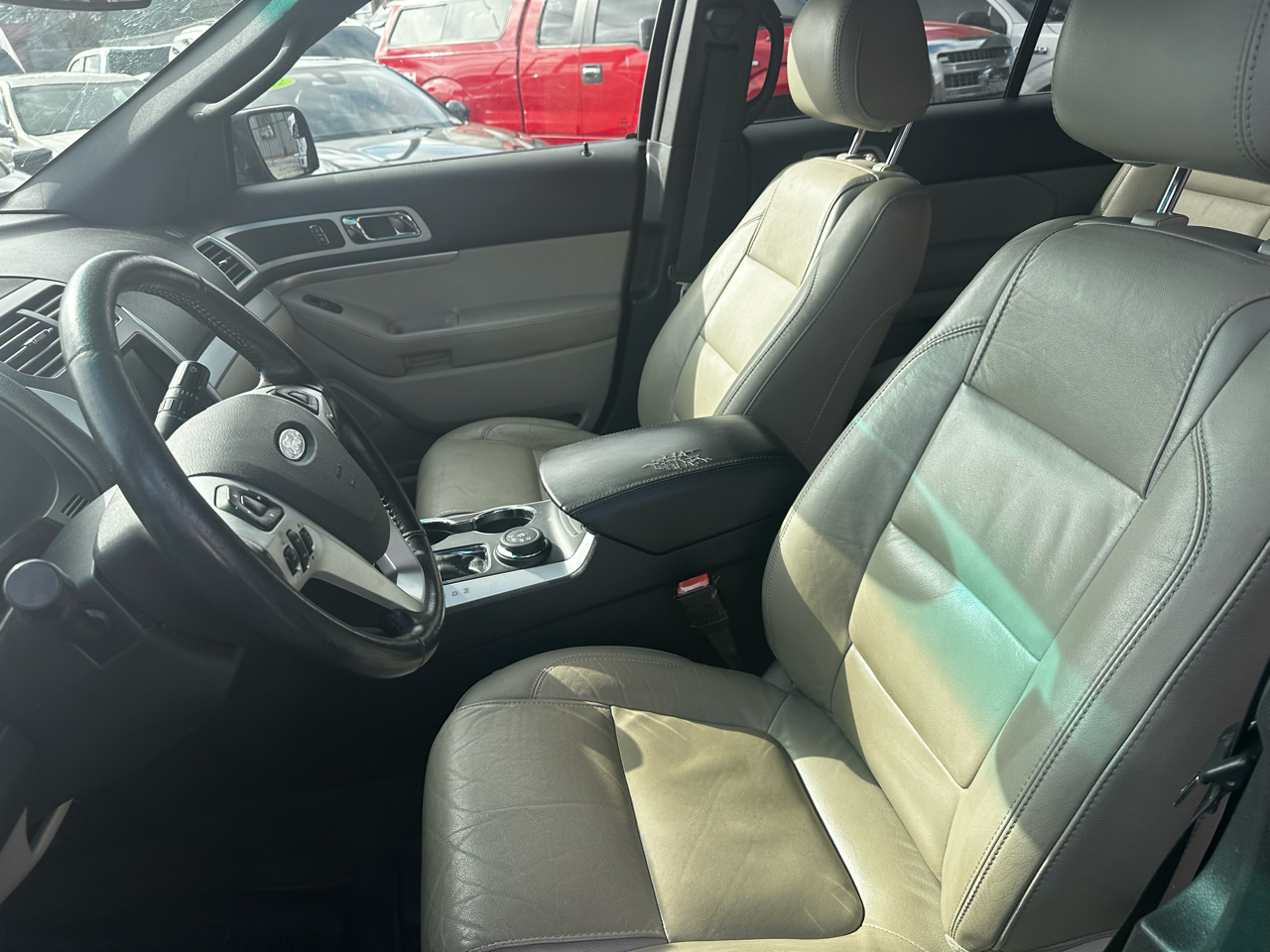 Ford Explorer XLT 4WD 2015