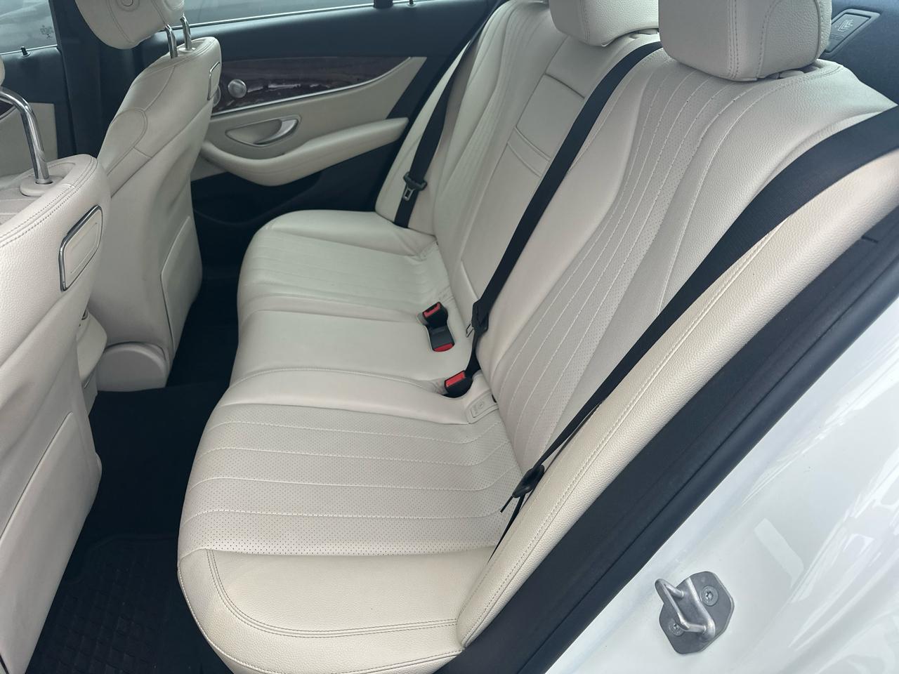 Mercedes-Benz E-Class E300 Luxury Sedan 2018