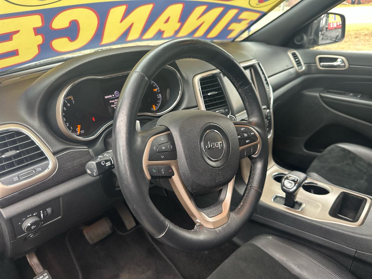 Jeep Grand Cherokee Laredo 4WD 2014