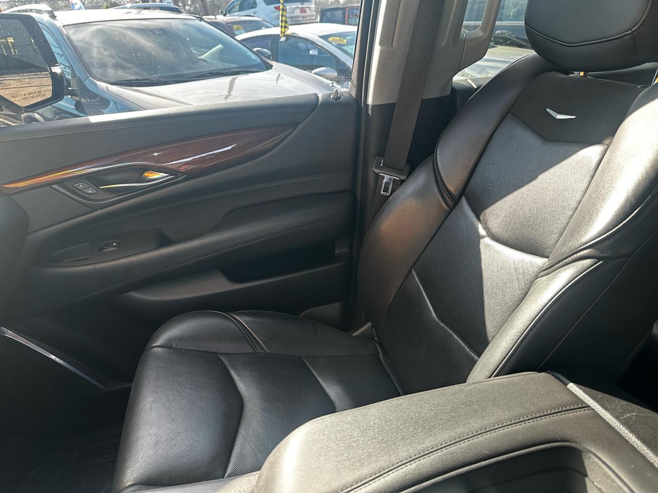 Cadillac Escalade Premium 2WD 2019