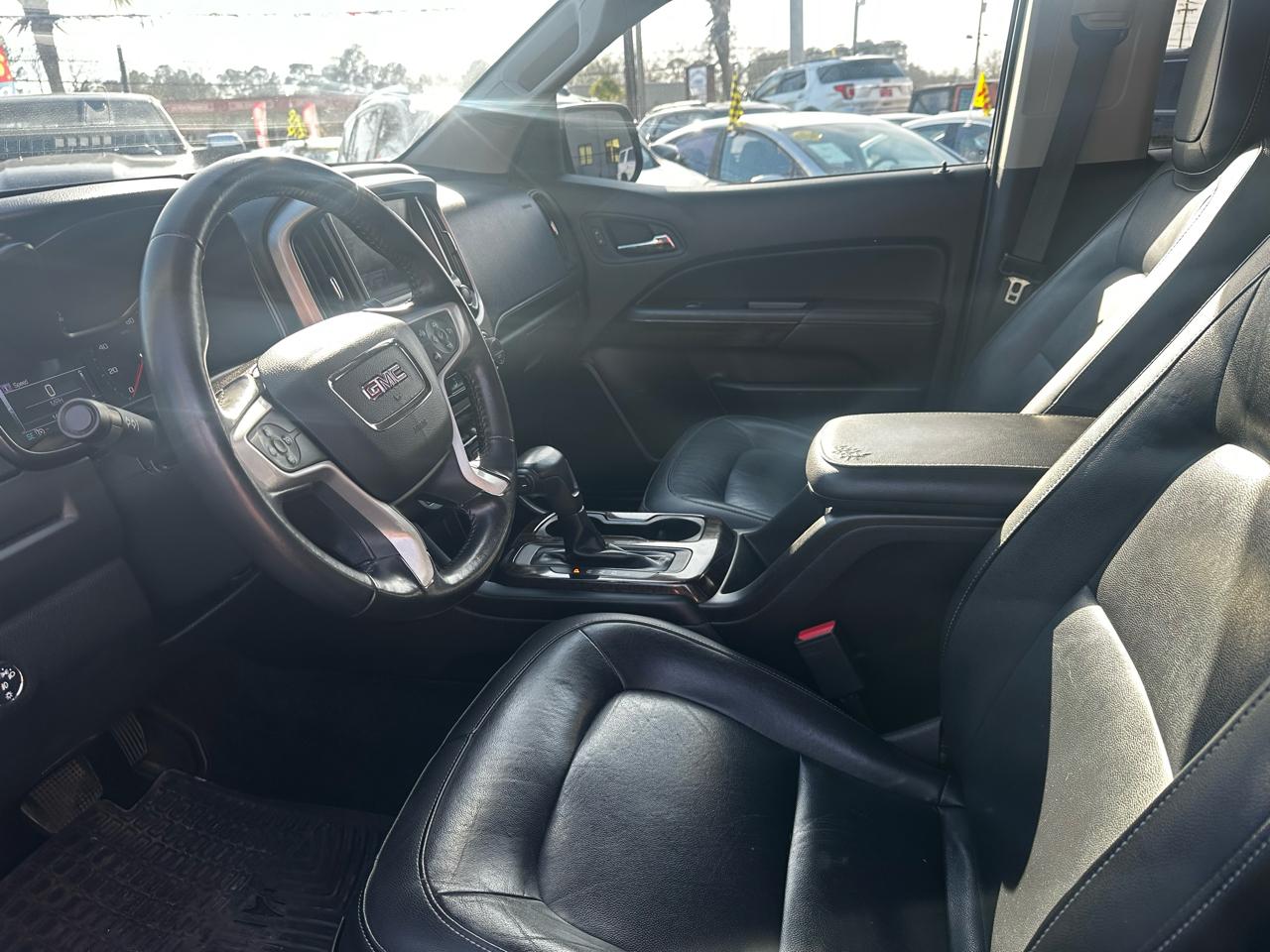 GMC Canyon SLT Crew Cab 2WD 2017