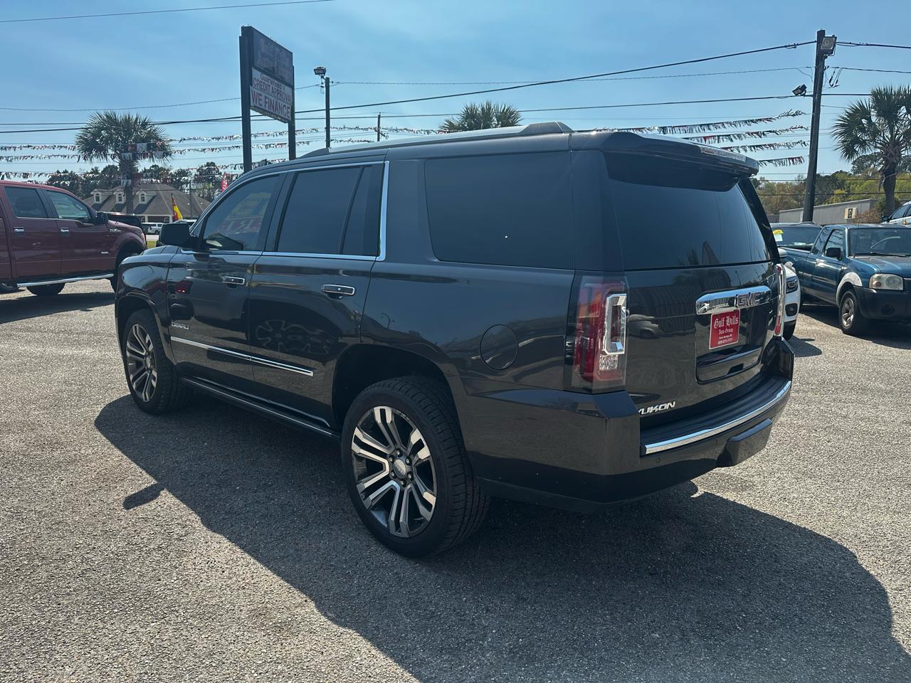 GMC Yukon Denali 2WD 2017