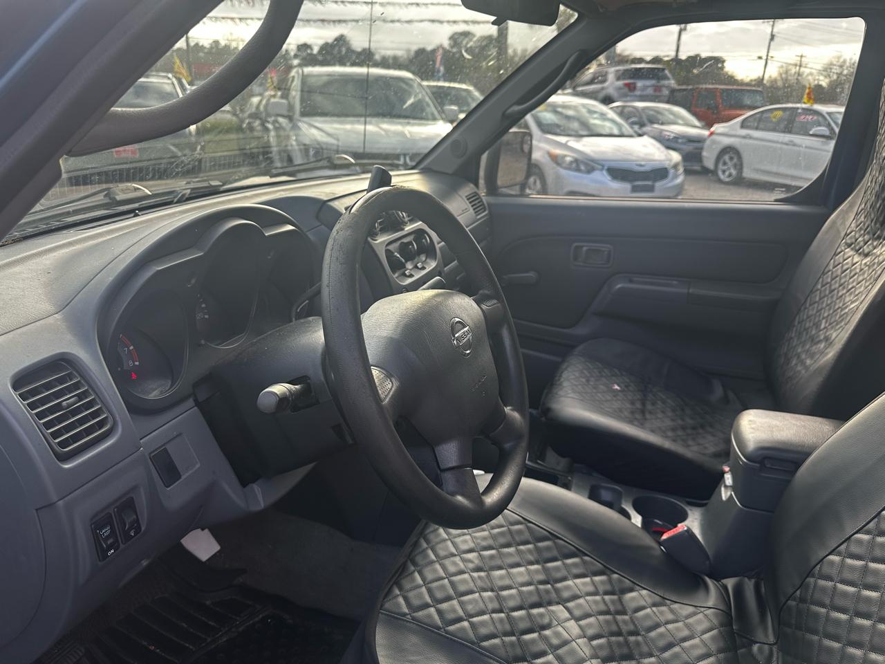 Nissan Frontier KC-I4 Standard Model 2002