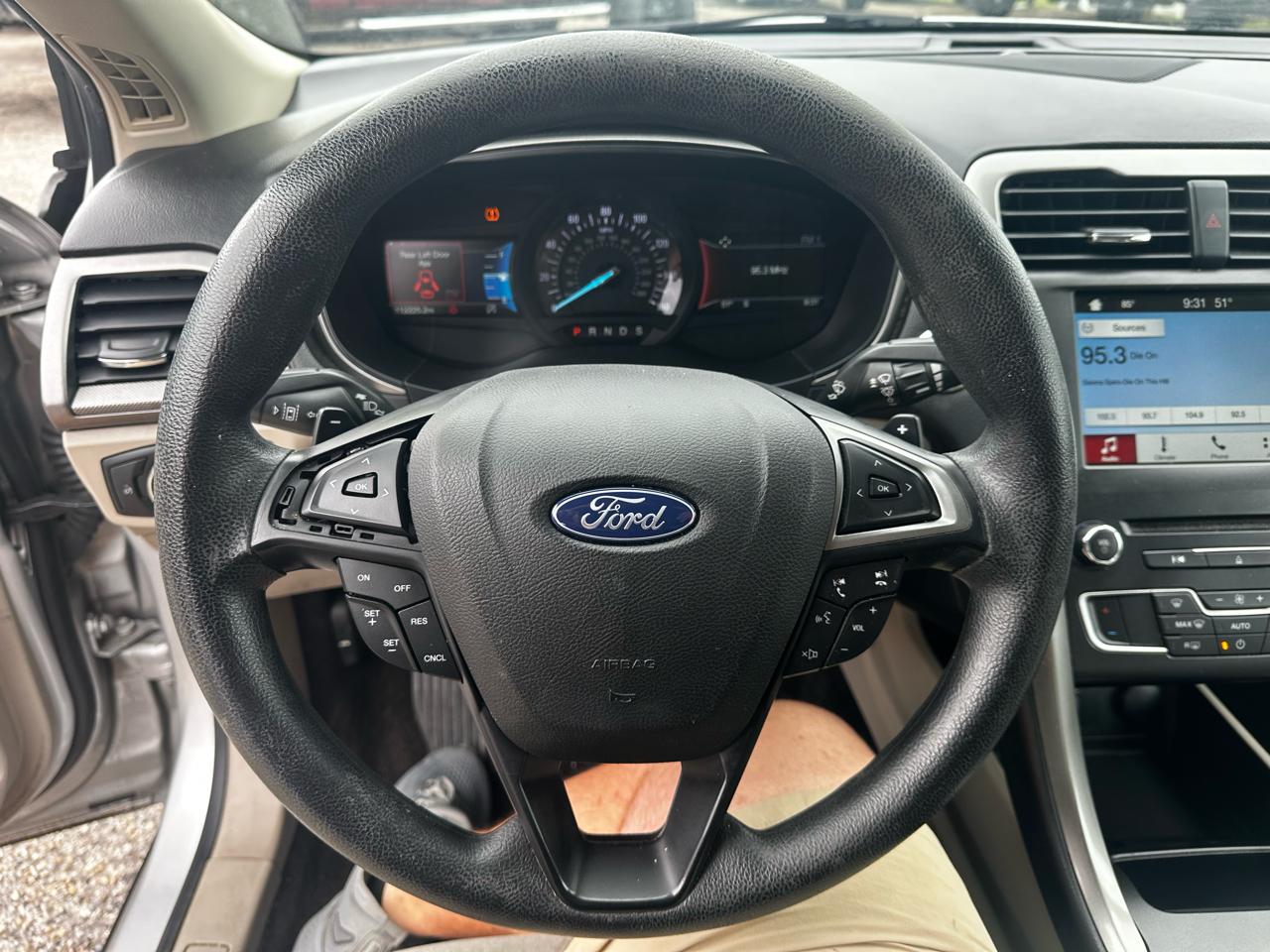Ford Fusion SE 2018