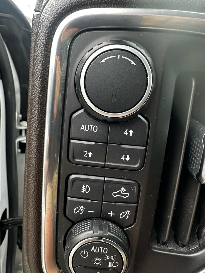 Chevrolet Silverado 1500 LTZ Crew Cab 4WD 2019