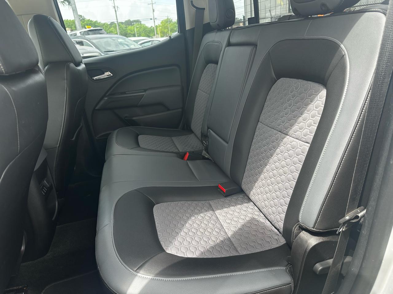 Chevrolet Colorado Z71 Crew Cab 2WD Short Box 2016