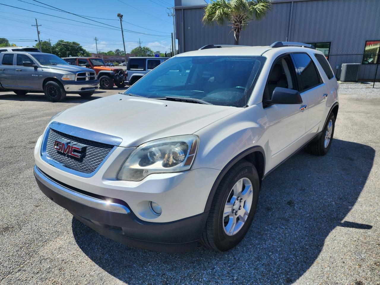 GMC Acadia SLE-2 FWD 2011
