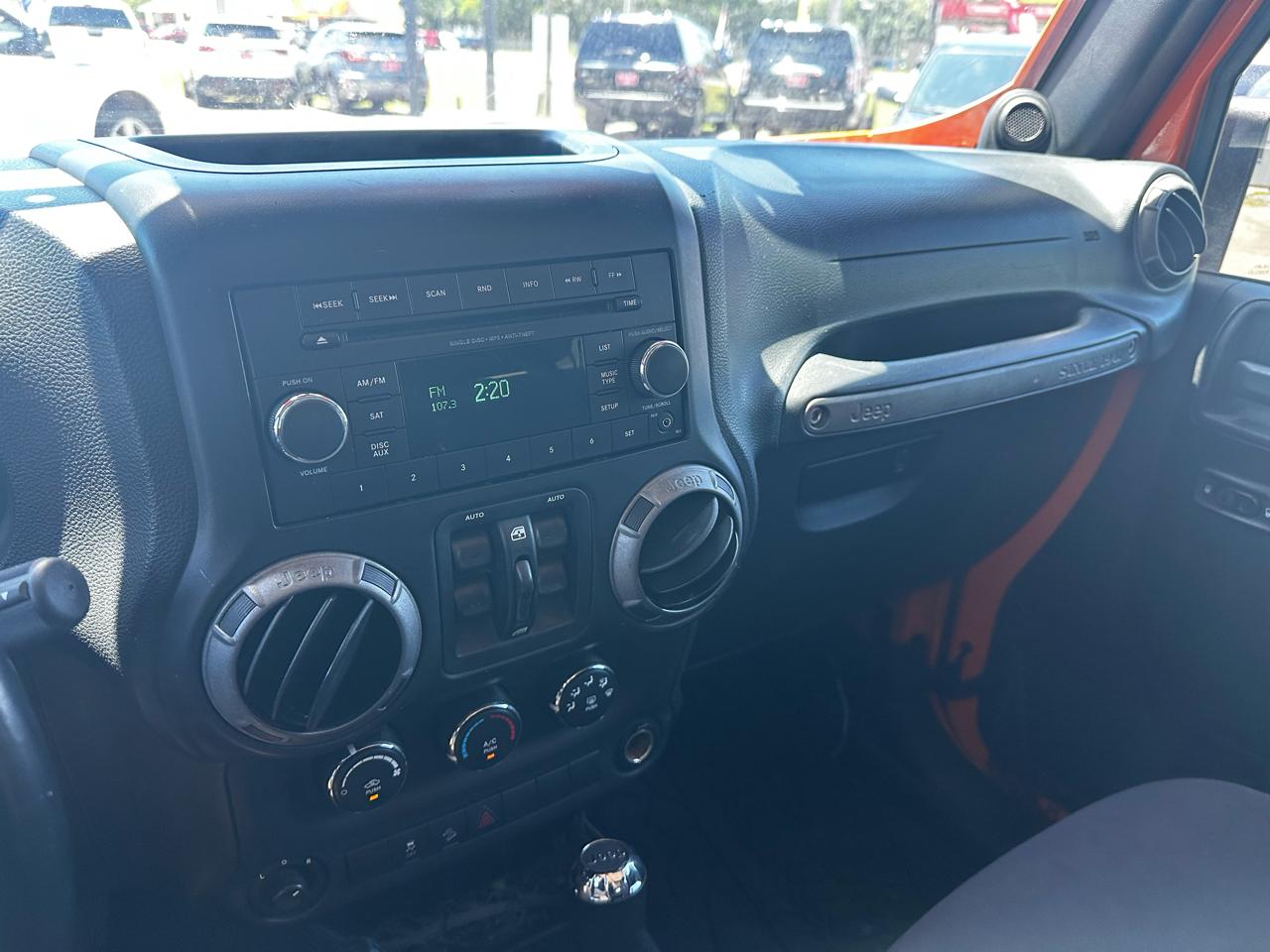 Jeep Wrangler Unlimited Sport 4WD 2013