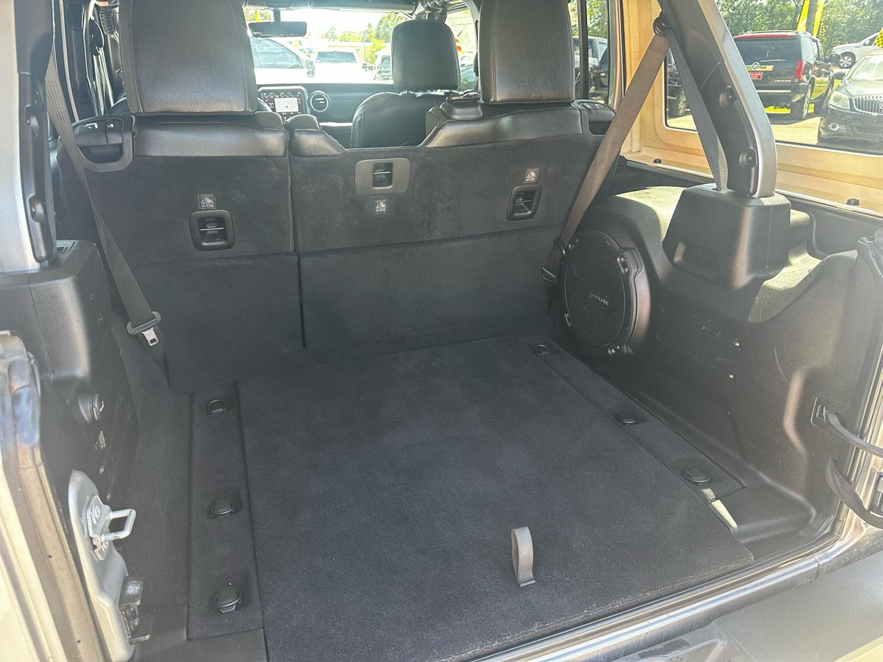 Jeep Wrangler Unlimited Sahara 2019