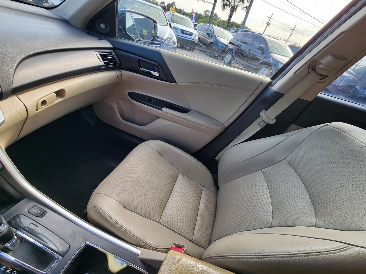 Honda Accord EX-L Sedan CVT 2013