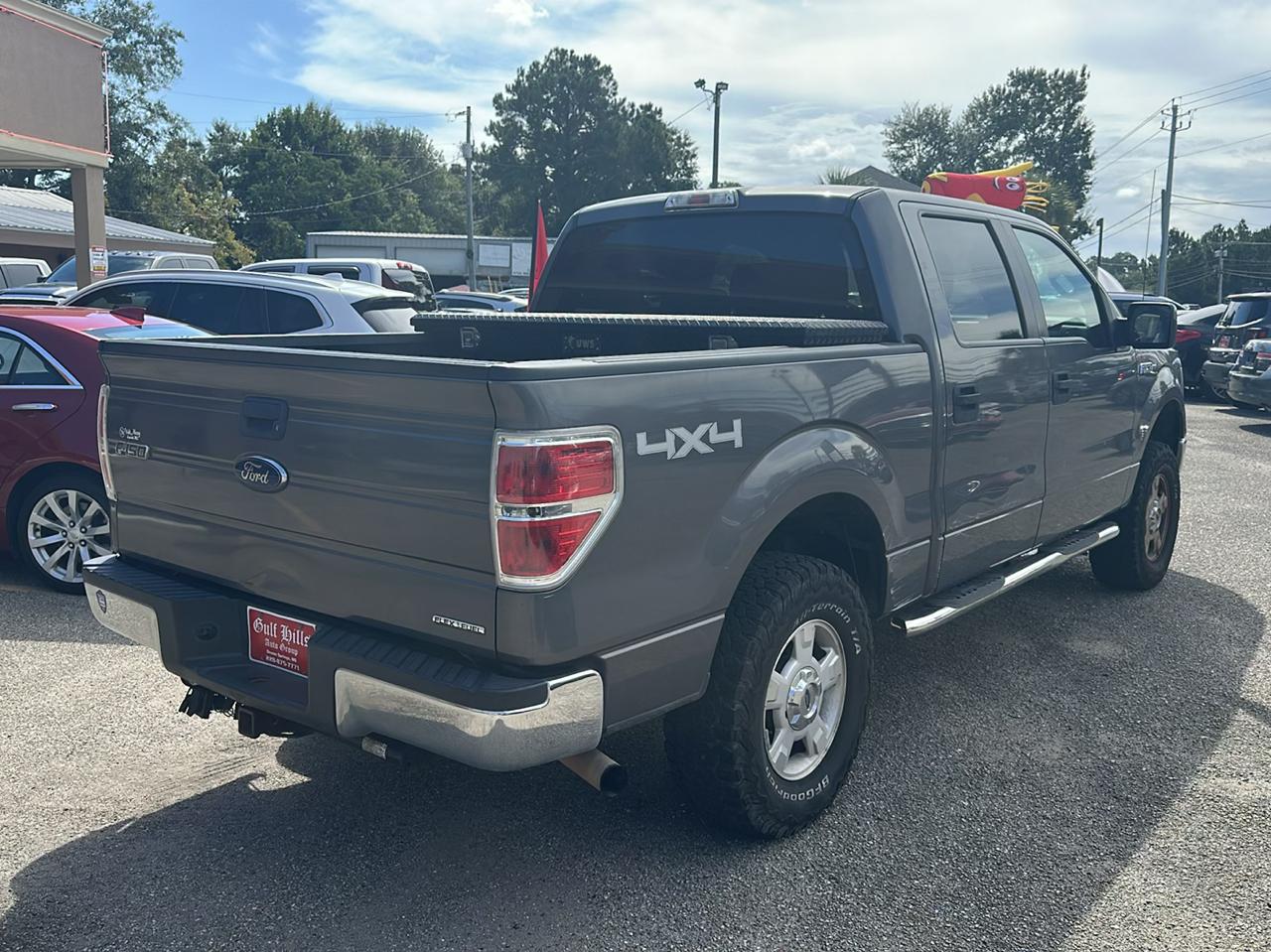 Ford F-150 4WD SuperCrew 145" XLT 2014