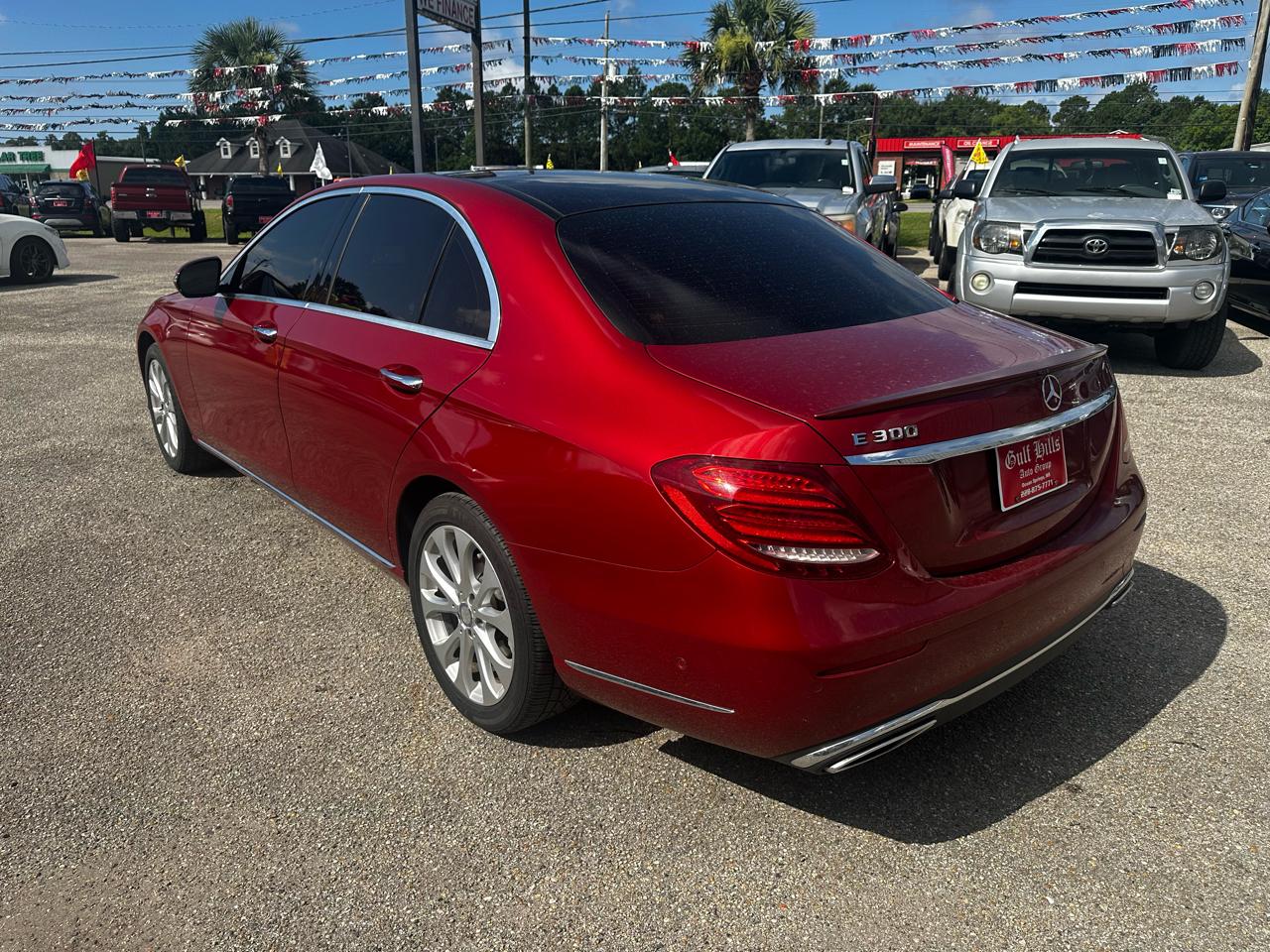 Mercedes-Benz E-Class E300 Luxury Sedan 2017