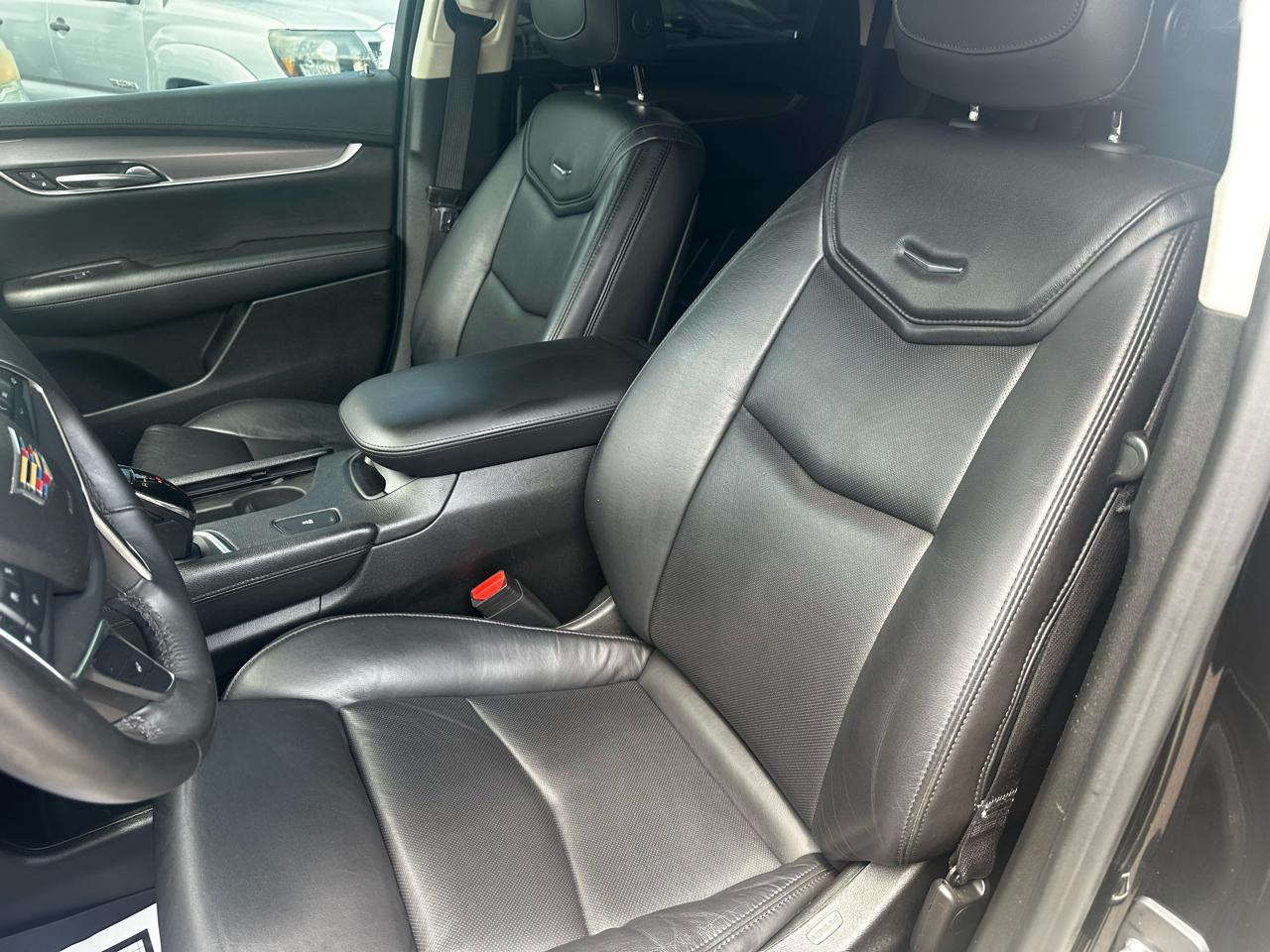 Cadillac XT5 FWD 4dr Luxury 2017