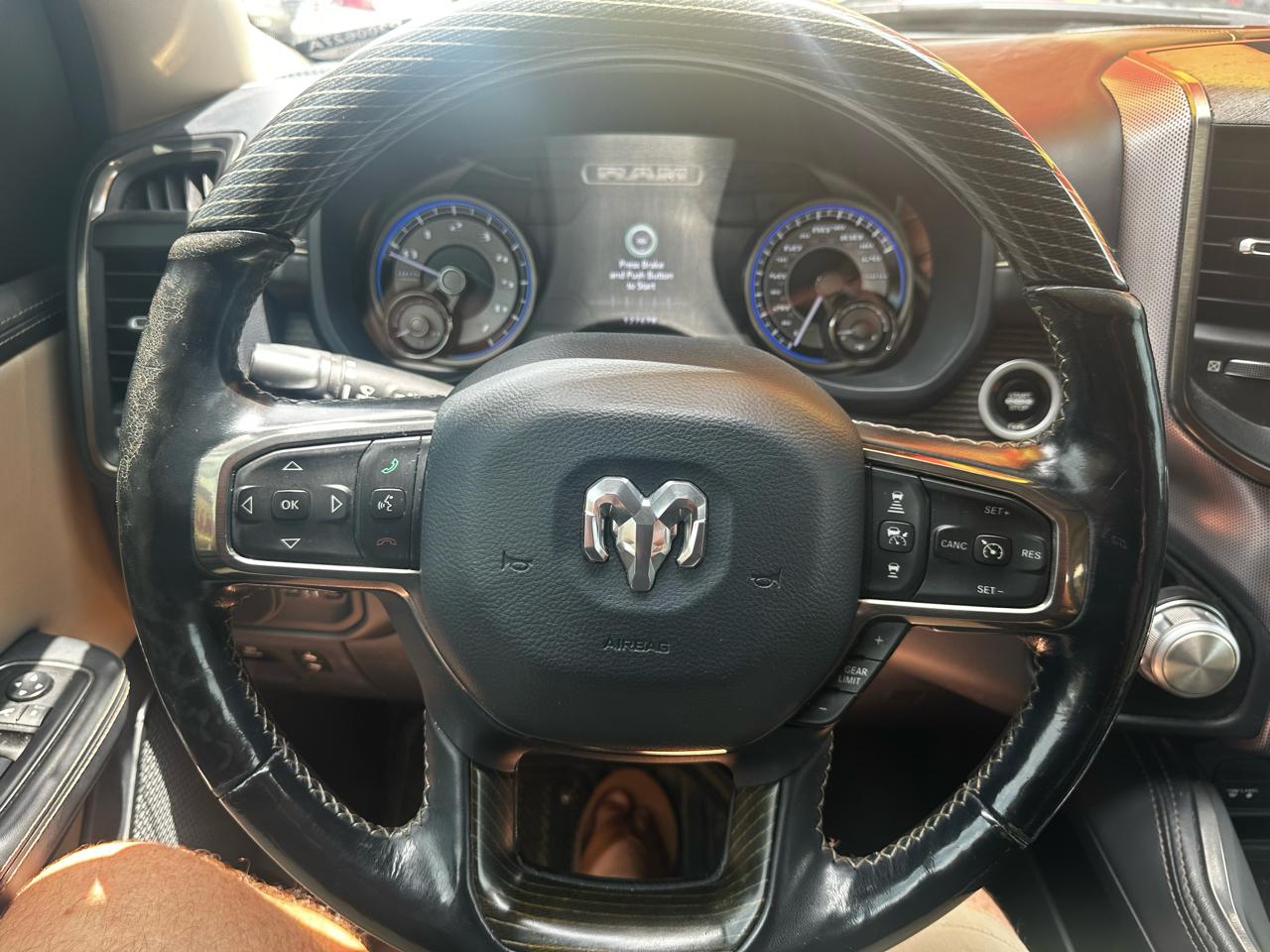 RAM 1500 Limited Crew Cab SWB 4WD 2019