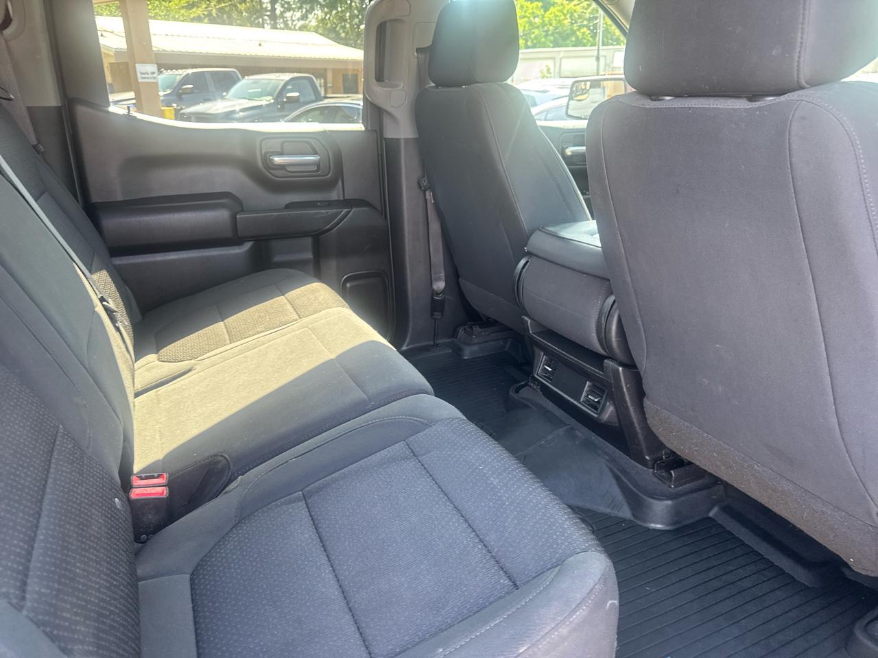 Chevrolet Silverado 1500 Custom Trail Boss Crew Cab Short Box 4WD 2021
